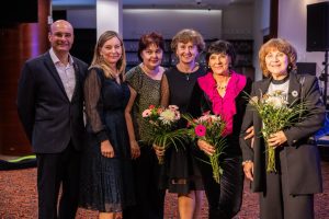 Špičky európskej hemato-onkológie v Bratislave: Nadácia Kvapka Nádeje si pripomenula 30 rokov transplantácií kostnej drene u detí